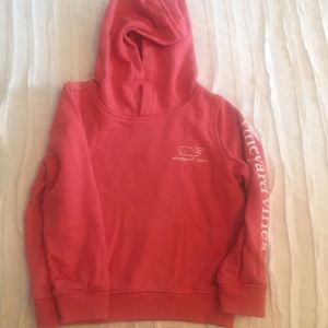 Vineyard Vines hooded sweatshirt.